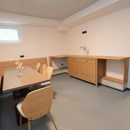 Leni 2 Lägenhet Dienten am Hochkönig